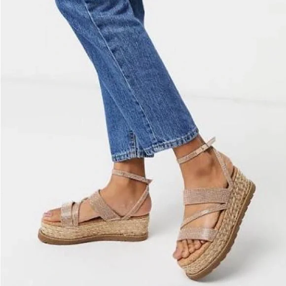 ASOS Sandals Size 9 NEW - Picture 1 of 5